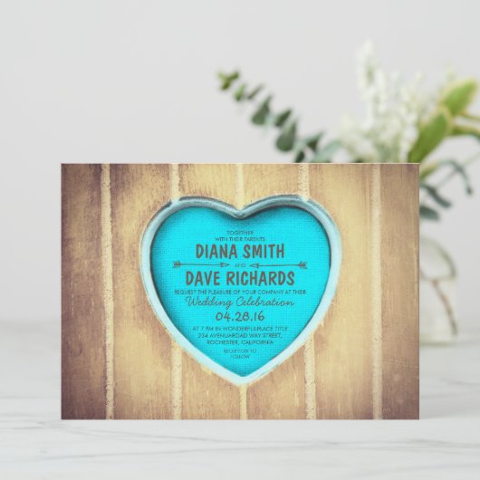 Gesneden Hart Rustiek Hout Uitnodiging voor de bru (Staand voorkant)