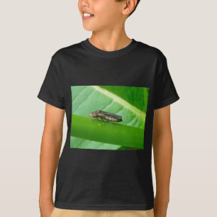Gespikkelde lef-hopper-producten met scherpschutte t-shirt
