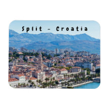 Gespleten stadszeedijk luchtfoto, Dalmatië, Kroati