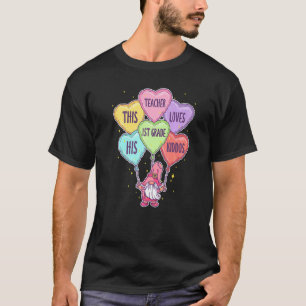 Gesprekshart 1e klas leraar houdt van zijn waarde t-shirt