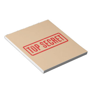 Gestapelde bovenste geheime laptop notitieblok