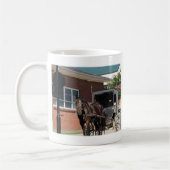 Gestopt voor een Spell, een Amiish Horse bij stopt Koffiemok (Links)