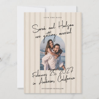 Gestreept Modern Handgeschreven Script Foto Huweli Save The Date