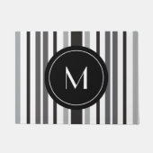 Gestreept patroon Grijs Zwart Wit Custom Monogram Deurmat (Voorkant)