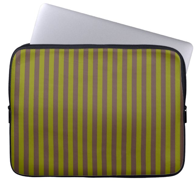 Gestreept patroon in chocoladebruin en olijfgroen laptop sleeve (Voorkant)