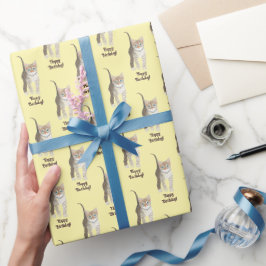 Gestreepte Kitten Met Aanpasbare Tekst Inpakpapier