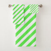 Gestreepte LIme Green en White Bad Handdoek (Insitu)