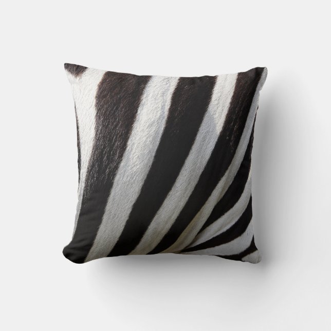 "Gestreepte Serenity: Zebra Patroon Zwart wit Kussen (Voorkant)