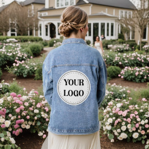 Gestroomlijnd, eigentijds, gepolijst en aanpasbaar denim jacket