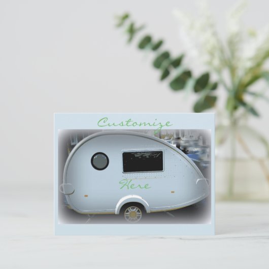 Gestroomlijnde trappenaanhangwagen met zigeunercar briefkaart (Staand voorkant)