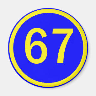getal 67 in een cirkel magneet