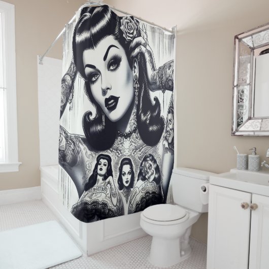 getatoeëerd Gothic meisje Douchegordijn (In situ)