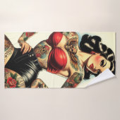 getatoeëerde pin-up badhanddoek (Badhanddoek)