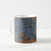 Getextureerde geroest metalen achtergrond. koffiemok (Voorkant links)