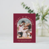 Getrouwd en Merry Arch Foto Bourgondië Kerstmis Feestdagenkaart (Staand voorkant)