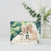 Getrouwd Monogram Overlay Trouwfoto Dank u Briefkaart (Staand voorkant)
