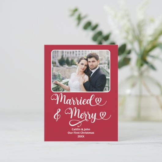 Getrouwde vrolijke Passen getrouwd 1e kerst rode f Feestdagenkaart (Staand voorkant)