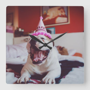 Getty Afbeeldingen   British Bulldog Vierkante Klok