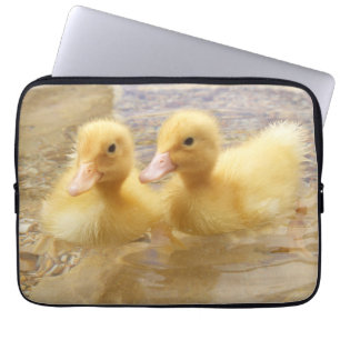 Getty Afbeeldingen Fuzzy Yellow Ducklings Laptop Sleeve