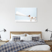 Getty Afbeeldingen | Spreekhond Canvas Afdruk (Insitu (Slaapkamer))