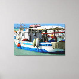 Gevist boot aan de Toscaanse kust, schilderen. Canvas Afdruk