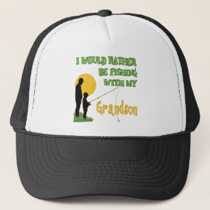Gevist met kleinzoon trucker pet