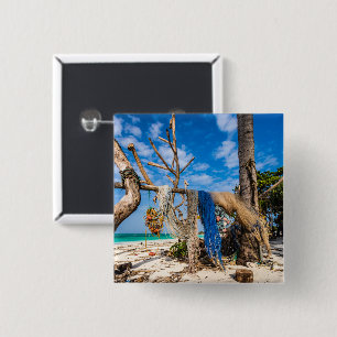 Gevist netten die op het strand drogen vierkante button 5,1 cm