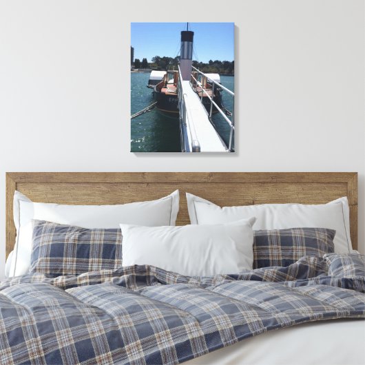 Geviste boot in de haven canvas afdruk (Insitu (Slaapkamer))