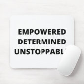 Gevoelige, niet te stoppen vrouwen met krachtige t muismat (Met muis)