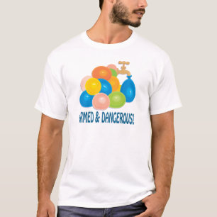 Gewapend en gevaarlijk t-shirt