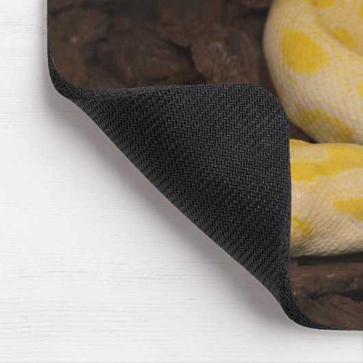 Geweldige Gele Birmese Python Muismat (Hoek)