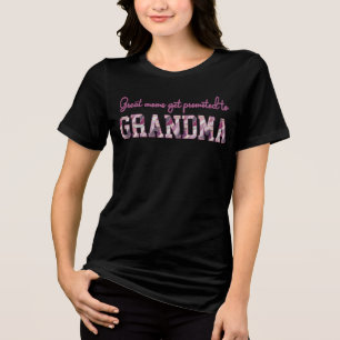 Geweldige moeders promoveren tot oma Tri-Blend shirt