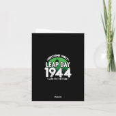 Geweldige sinds 1944 - Leap Day Leap Year Birthday Kaart (Achterkant)