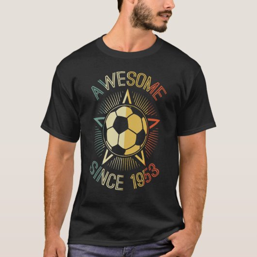 Geweldige sinds 1953 Voetbal de Dag van de Retro v T-shirt (Voorkant)