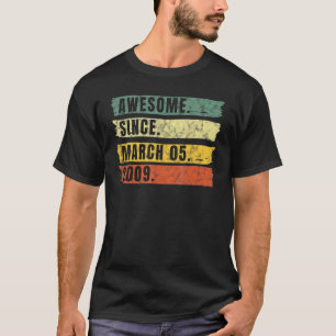 Geweldige sinds 5 maart 2009 Officiële tiener 13 T-shirt