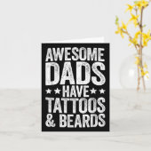 Geweldige vaders hebben Tattoos en baarden Vaderda Kaart (Gele Bloem)