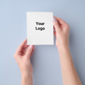 gewone aangepaste blauwe paarse zwarte bladeren vo flyer (Hand)