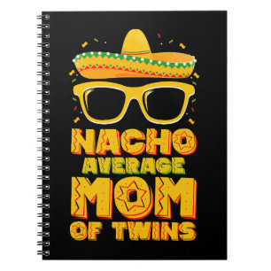 Gewone Nacho-Mama Van Tweeling Mexicaanse Cinco de Notitieboek