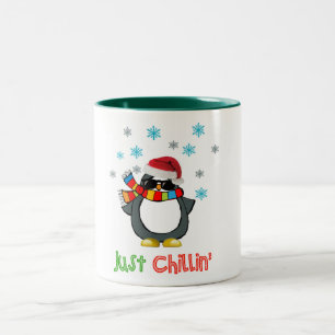Gewoon chillin koele pinguïn kerst mok ontwerp