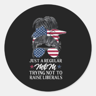 Gewoon een gewone mama die probeert geen liberalen ronde sticker