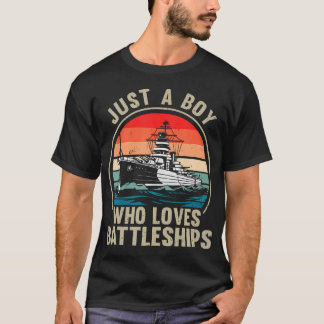 Gewoon Een Jongen Die Van Slagschepen Houdt Retro  T-shirt