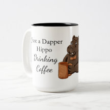 Gewoon een keurige nijlpaard die koffie drinkt - G