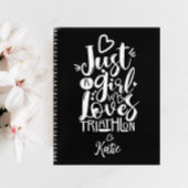 Gewoon een meisje dat houdt van triatlon zwart en  notitieboek