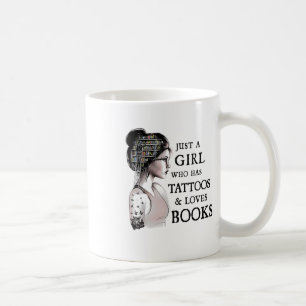Gewoon een meisje dat Tattoos heeft en van boeken  Koffiemok