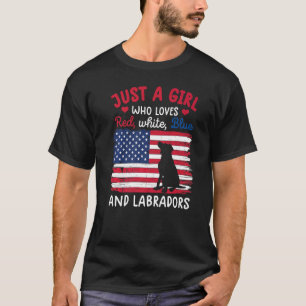 Gewoon een meisje dat van de rode witte blauwe lab t-shirt