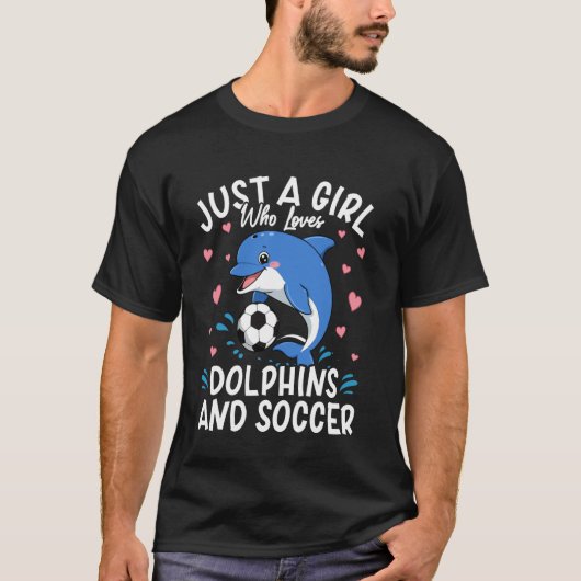 Gewoon een meisje dat van dolfijnen en voetbal cad t-shirt (Voorkant)