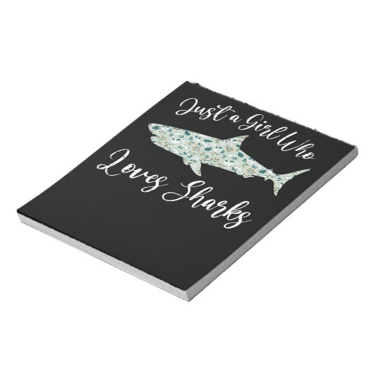 Gewoon een meisje dat van haaien houdt - geeft zee notitieblok (Gedraaid)