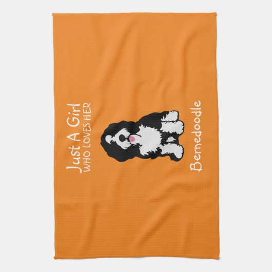 Gewoon een meisje dat van haar Bernedole houdt Theedoek (Verticaal)