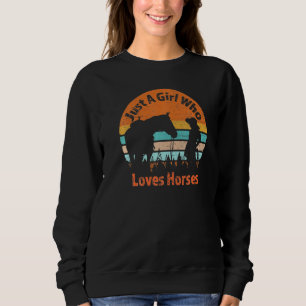 Gewoon een meisje dat van haar paardenrennen houdt trui