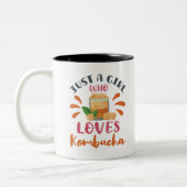 Gewoon een meisje dat van Kombucha Tea houdt Tweekleurige Koffiemok (Links)